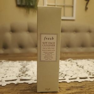 Fresh Soy Cleanser